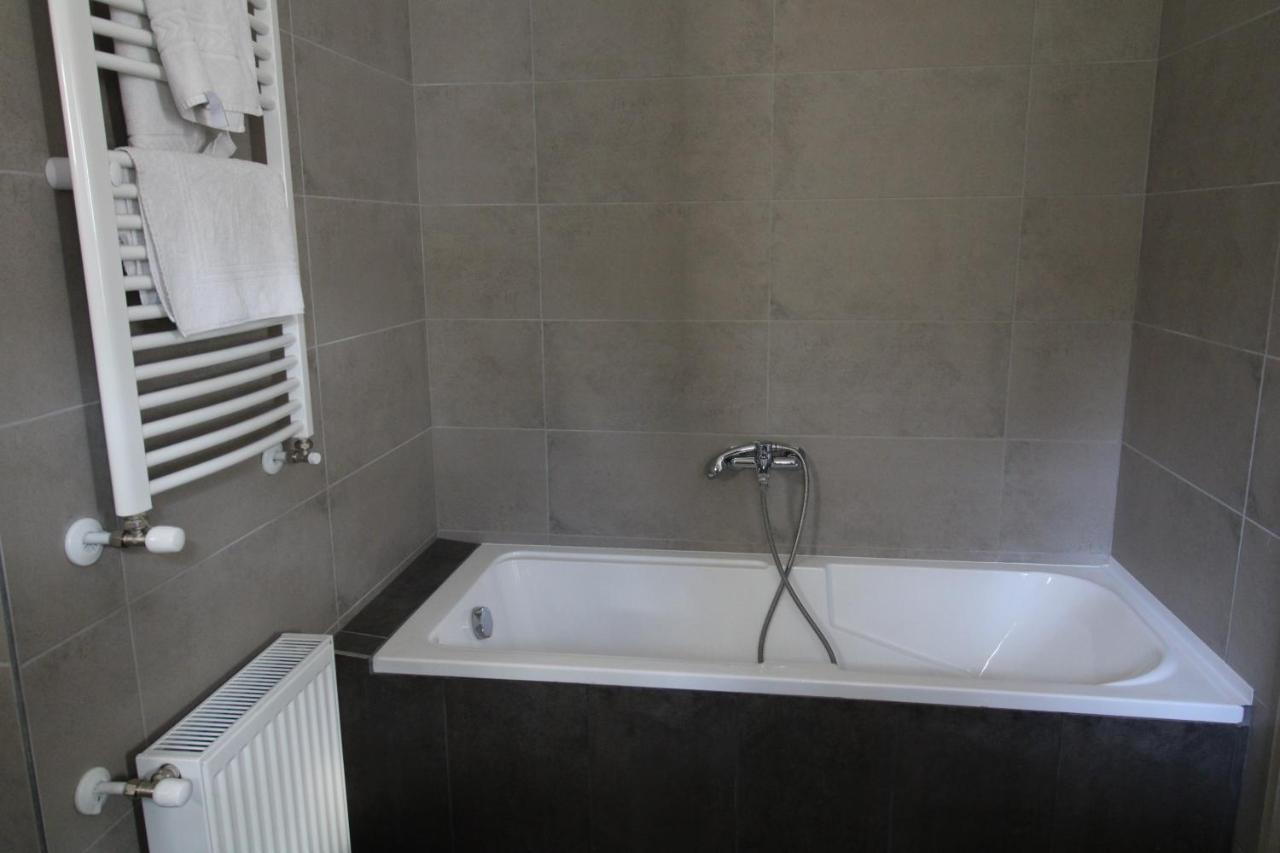 Garden Apartman House Appartement Pécs Buitenkant foto